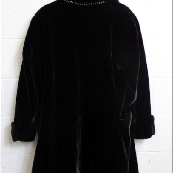 Vintage St John Faux Fur Coat - Picture 2 of 6